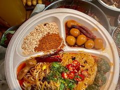 -巴卤社老火锅(财富店)