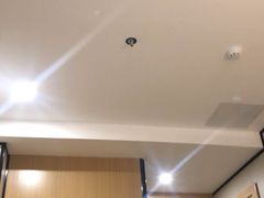 -逸米精选公寓(广州火车站西村地铁站店)