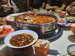 -牟记江湖重庆地标特色菜鱼蛋海鲜羊蝎子(巴南区黑金冠十多年好店)