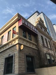 -爱慕摄影童画馆(晓港名城新街里店)