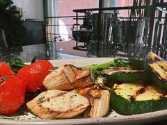 -LESCEDARS Brasserie Bistro香柏树