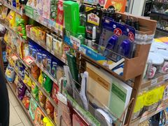 -全家便利店(沪南公路店)