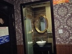 -都悦君豪足浴推拿(华府大道店)