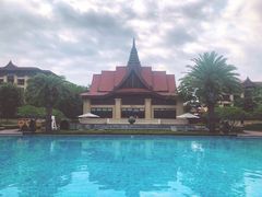 -西双版纳融创皇冠假日度假酒店