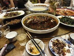 -厨神老街兔·淳朴人家店(盐帮菜风味名店)