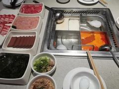 -海底捞火锅鲜切牛肉主题店(长寿路店)