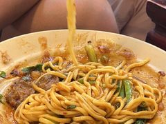 -方铲铲·成都板凳面(滨江银泰店)