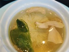 松茸清炖菊花盅-翠湖宾馆·中餐厅