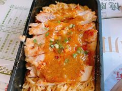 秘制鸡扒捞面-憶廟街 X 沙角邨(太古城店)