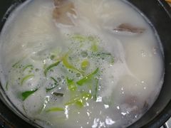 -24 新村雪浓汤(长白山烤肉店)