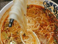 -西部马华清真兰州牛肉面·烧烤夜市(三里河店)