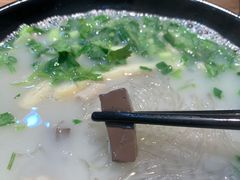 -鸭小妹鸭血粉丝(老门东店)
