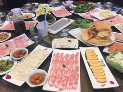 -名都晓荷塘主题火锅(海林店)