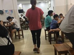 大堂-湛记牛肚螺粥(群贤路店)