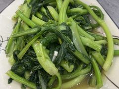 -银峰农庄·特色烧鸡·鲜无花果浸鸡