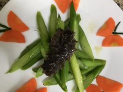 -爱的果实月嫂育婴师(世纪东方店)