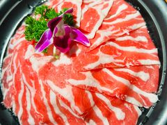 -老牌坊云南鱼豆花火锅(爱建店)