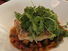 -卡佩罗意大利餐厅及酒吧Al Cappello Trattoria