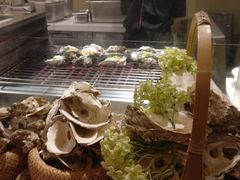 -威珀斯酒店·珀萃美食餐厅 | 海鲜刺身·现烤生蚝·特色烤肉