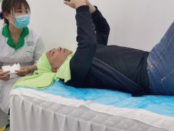体验前-苗医生0感科技祛痘