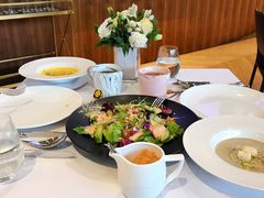 牛油果蔬菜沙拉-我的四季意大利餐厅(春天百货店)