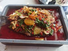 -春天里餐厅·云南创意菜特色美食(束河店)