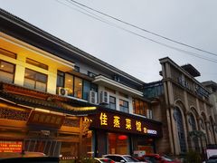 -侬佳蒸菜馆(听潮店)