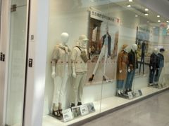 -优衣库(南京建邺万达广场店)