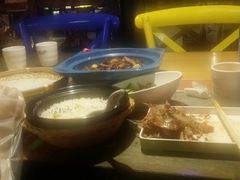 -多嘴肉蟹煲(万达店)