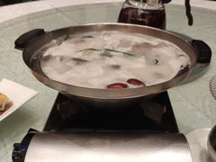 锅仔财鱼饺-亢龙太子酒轩(东湖店)