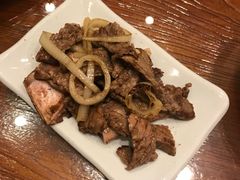 -萨拉伯尔(燕莎友谊商城店)