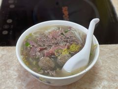 牛丸牛杂汤-华威达牛庄(黄埔大道西店)