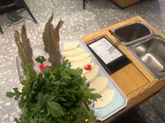 -野·大山里野生菌石锅土鸡(益田假日店)