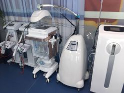 -蕾特恩专业祛痘