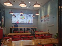 大堂-螺少野柳州螺蛳粉(鱼化寨地铁商业街店)
