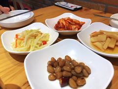 餐前小菜-山海珍味韩国料理(奥城店)