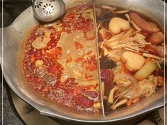 -湊湊火锅·茶憩(打浦桥日月光店)