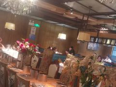 -领鲜活海鲜榴莲自助火锅(东门店)