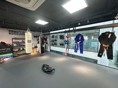 -GymPlus健身(四平路店)