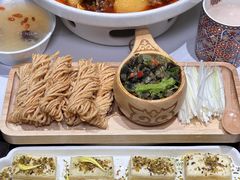 -清真·卡德尔大叔新疆主题餐厅(龙汇路店)
