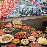 来海口吃火锅啦，色香味俱全
