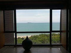 -三亚湾海居铂尔曼度假酒店