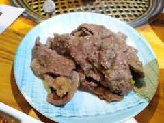 -唯成•韩国炭火烤肉 유성고기