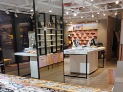 -瑞司视光眼镜·蔡司战略合作眼镜店(新街口店)
