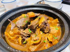 萝卜牛杂煲-粤港湾砂锅粥·宵夜(宝龙店)