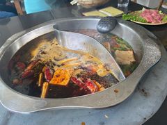 -重庆风光老灶火锅城(同德广场店)