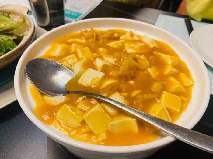 麦记餐厅61hk-diner-"环境蛮小清新的 服务质量也不错～点了烧鸭.