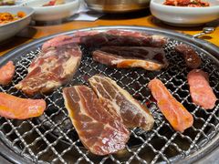 -草家酱蟹炭火烤肉店(珲春南路一店)