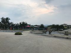 -亚龙湾中心广场
