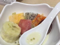 -佰搭果·广式茶餐厅(西华路店)